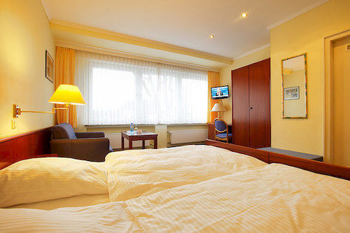 Hôtel Wirth à Meinerzhagen Extérieur photo